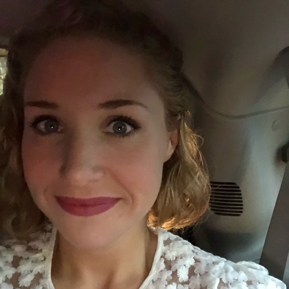 Meet your Posher, Laura